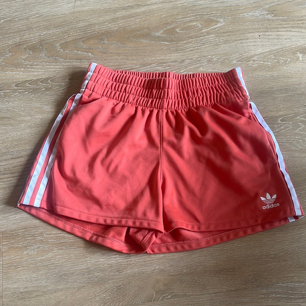 ADIDAS SHORTS size XS